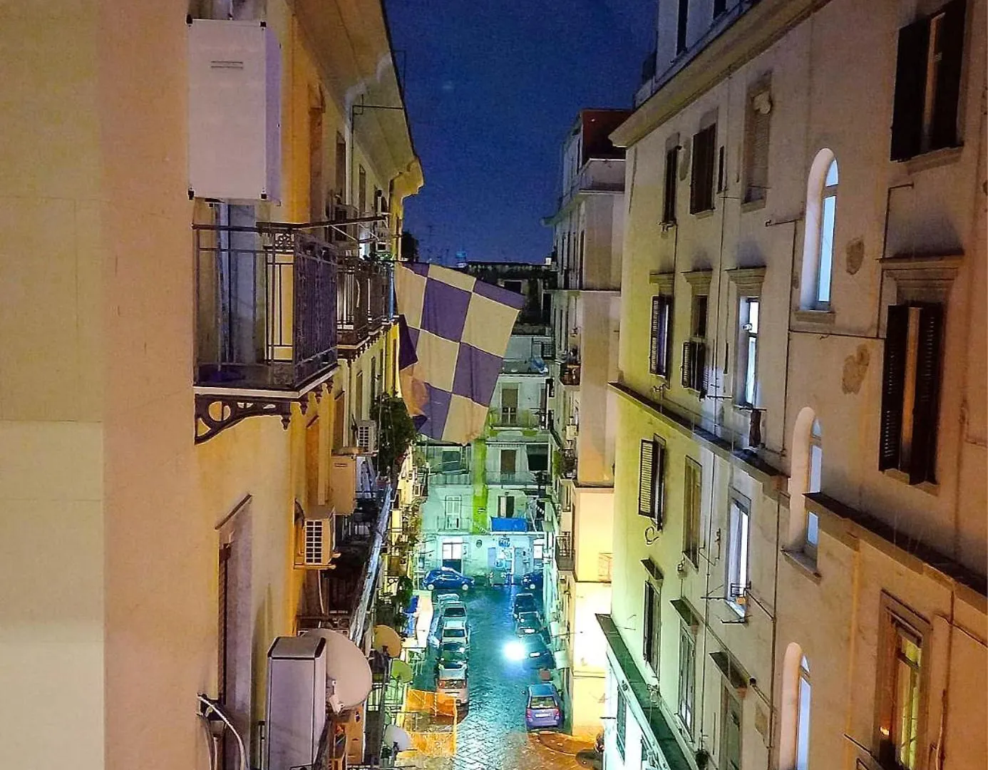Le Ginestre Apartment Naples Italy